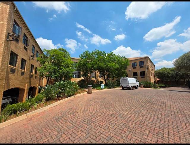 BUSINESS PROPERTY TO RENT IN FAERIE GLEN